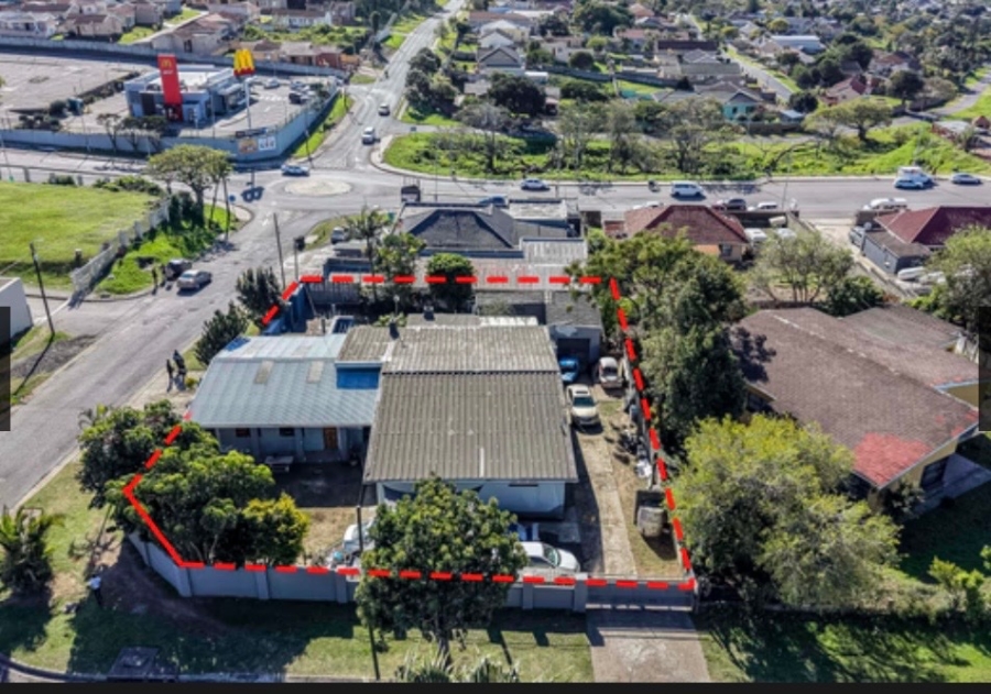 4 Bedroom Property for Sale in Southernwood Eastern Cape